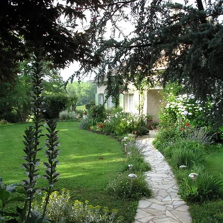 Jouandous Bed & Breakfast Habas